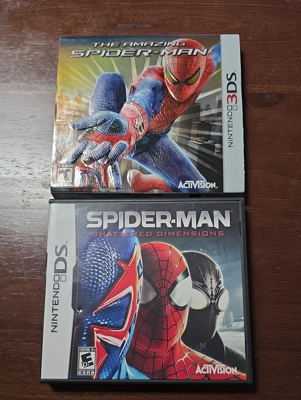 Nintendo Spider-Man Game Duo - Picture 1 of 3